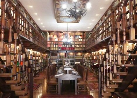 Literatura: La librería con ruedas que es un clásico del diseño