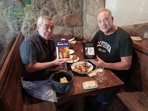 MANOLO TENA, EL POETA QUE METIÓ EL MAR EN LAVAPIÉS