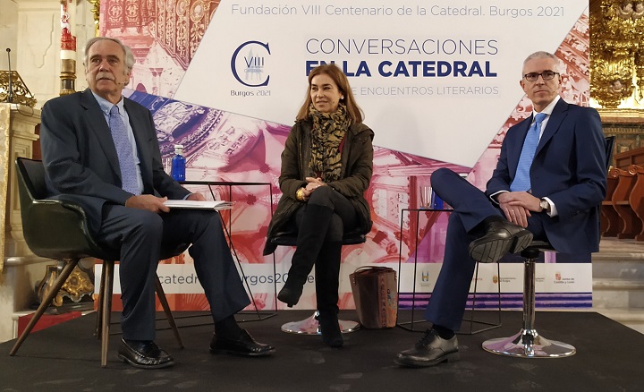 Antonio Pérez Henares, Carmen Posadas y Emilio Lara