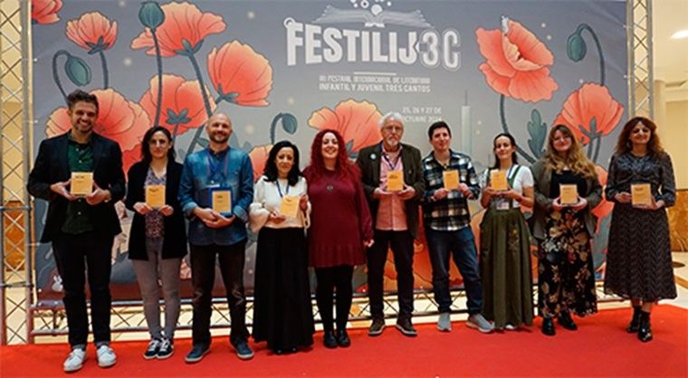 De izda a dcha José Fragoso, Patricia Jiménez, Giuseppe Festa, Paloma González Rubio, Elena Martínez, Alfredo Gómez Cerdá, Pablo C Reyna Marina Tena  Clara Cortés y Carmina Pérez.