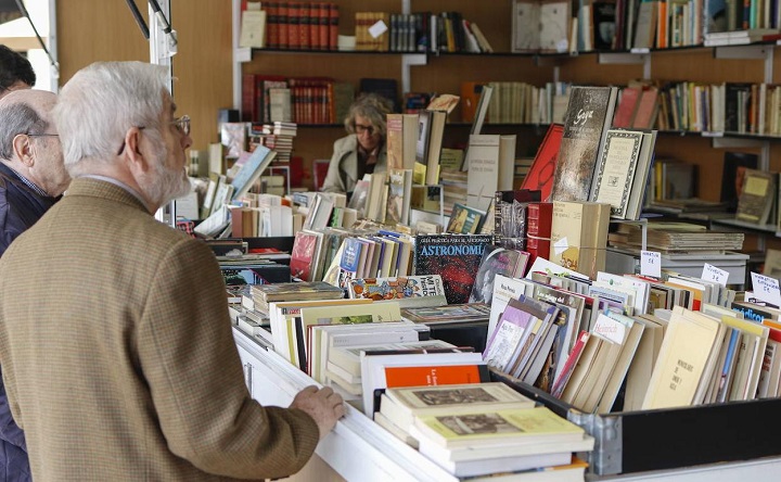 Instantánea de la Feria de libro de viejo y ocasión de Madrid