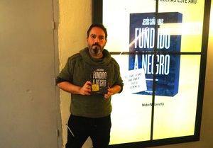 Jesús Cañadas presenta su sorprendente thriller “Fundido a negro”