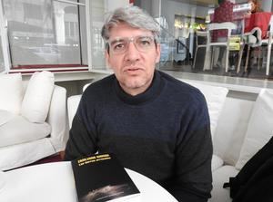 Entrevista a Emiliano Monge, autor de “Las tierras arrasadas”