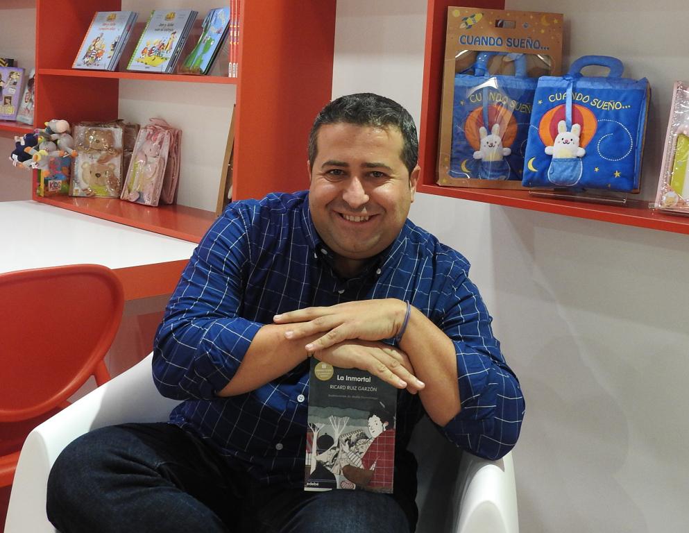 Entrevista a Ricard Ruiz Garzón, autor de “La Inmortal”