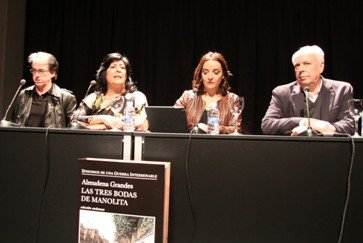Julian Casanovas, Almudena Grandes, Pepa Bueno y Eduardo Mendicutti